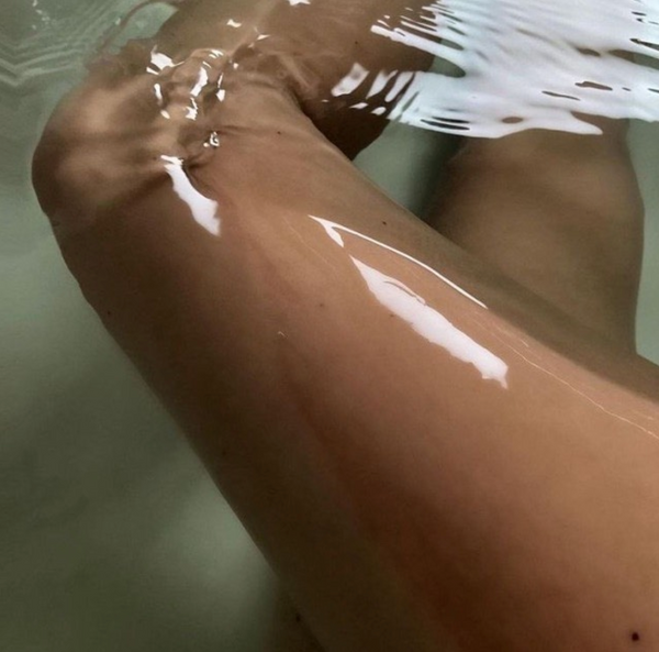legs