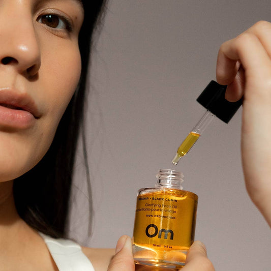 Om Organics Essentiels Rosehip + Black Cumin Clarifying Face Oil