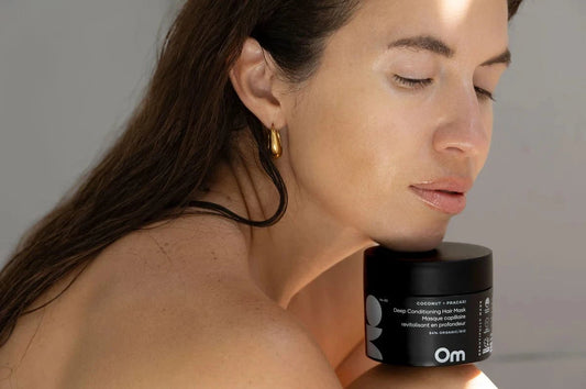 Om Organics Skincare Essentiels Coconut + Pracaxi Deep Conditioning Hair Mask