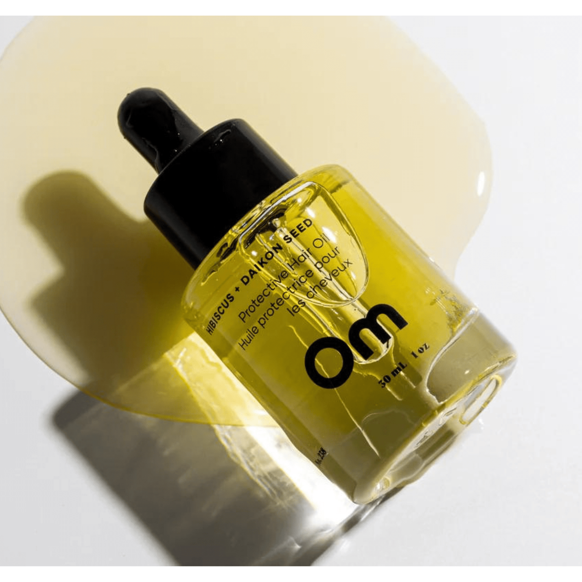 Om Organics Essentiels Hibiscus & Daikon Seed Protective Hair Oil